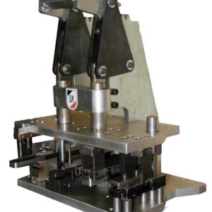 POK REHAU: Punzonadora para remates centrales