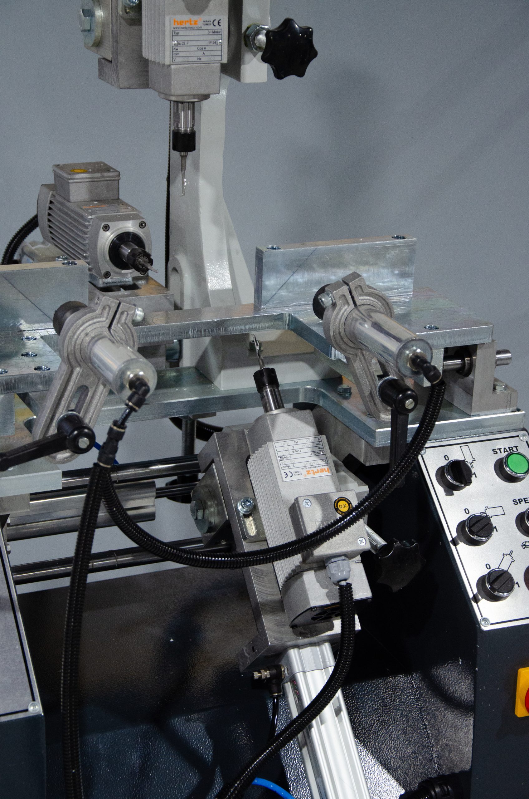 DTM 510: DESAGUADORA DE TRES MOTORES - Imagen 12